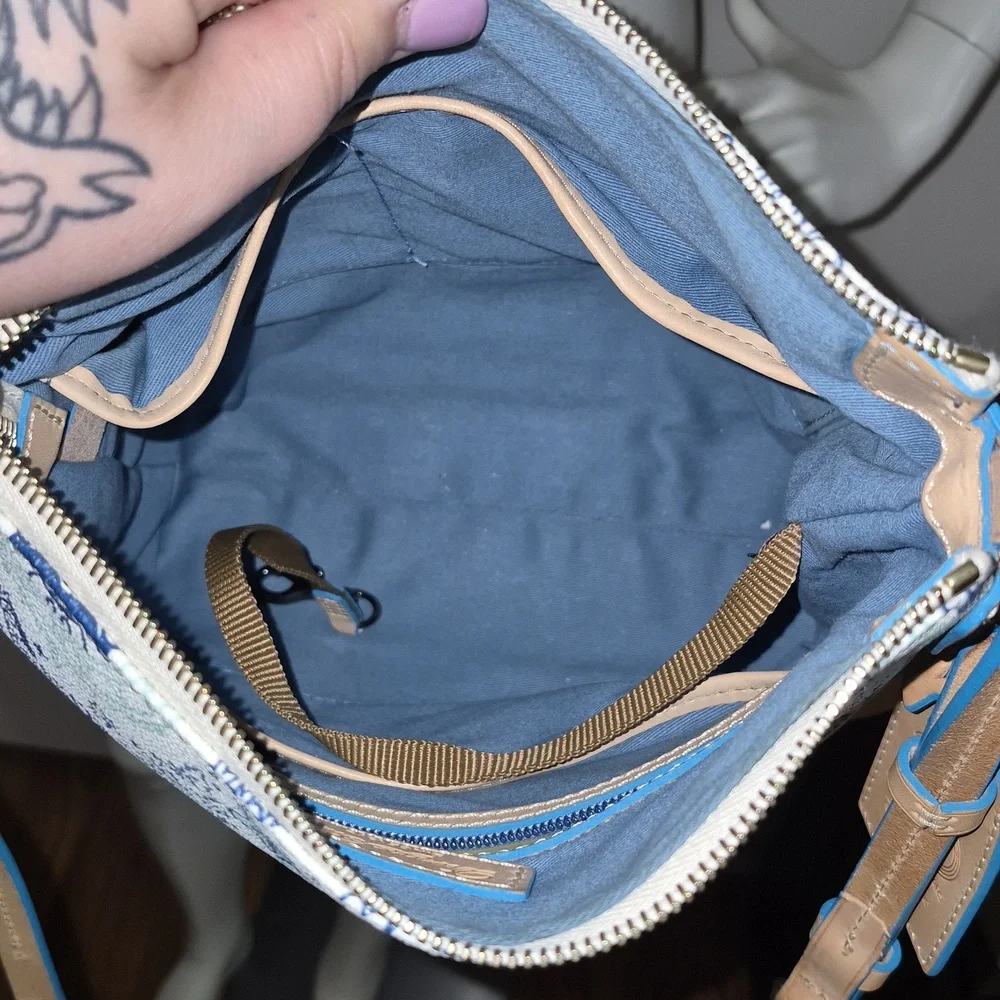 Dooney&Bourke Disney Annaversery Crossbody Bag 11x11x4 - Picture 7 of 8